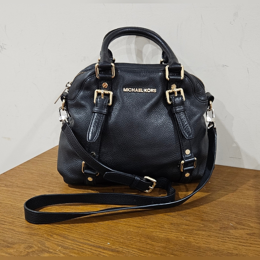 Michael Kors Black Pebbled Leather Crossbody/Shoulder/Satchel bag